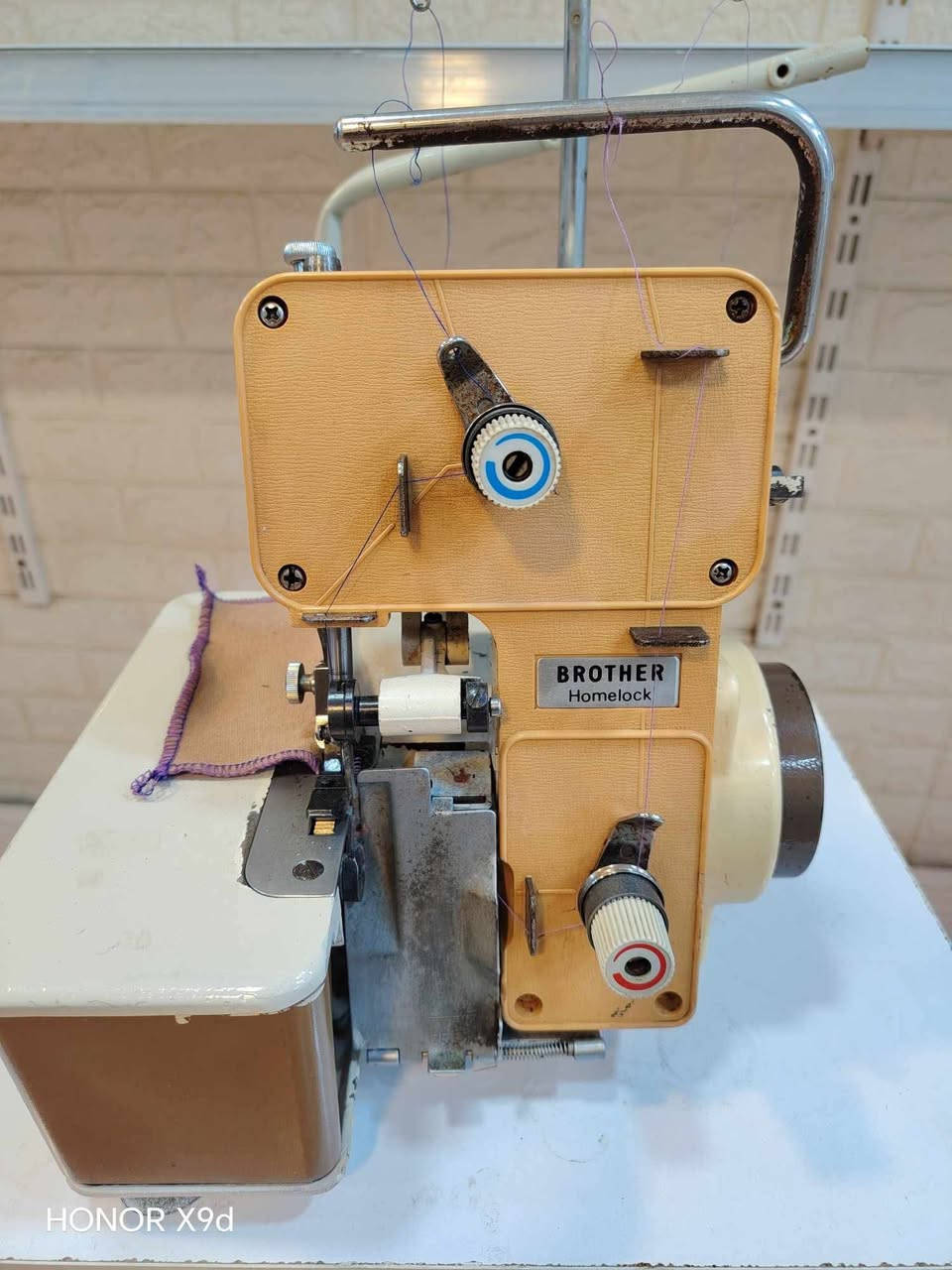 ئۆڤەری برازەری دو بەکرە زۆر خاوین برازەری هۆمی لۆک کامل ئاسن 
١٥٠ هەزاز بە شەرتو زەمانی بیعەیبی
زەرایەن  گەیاندنیشمان هەیە


**إذا كنت صاحب هذا الإعلان وتريد حذفه لأي سبب، رجاءا أرسل رسالة إلى الدعم الفني**