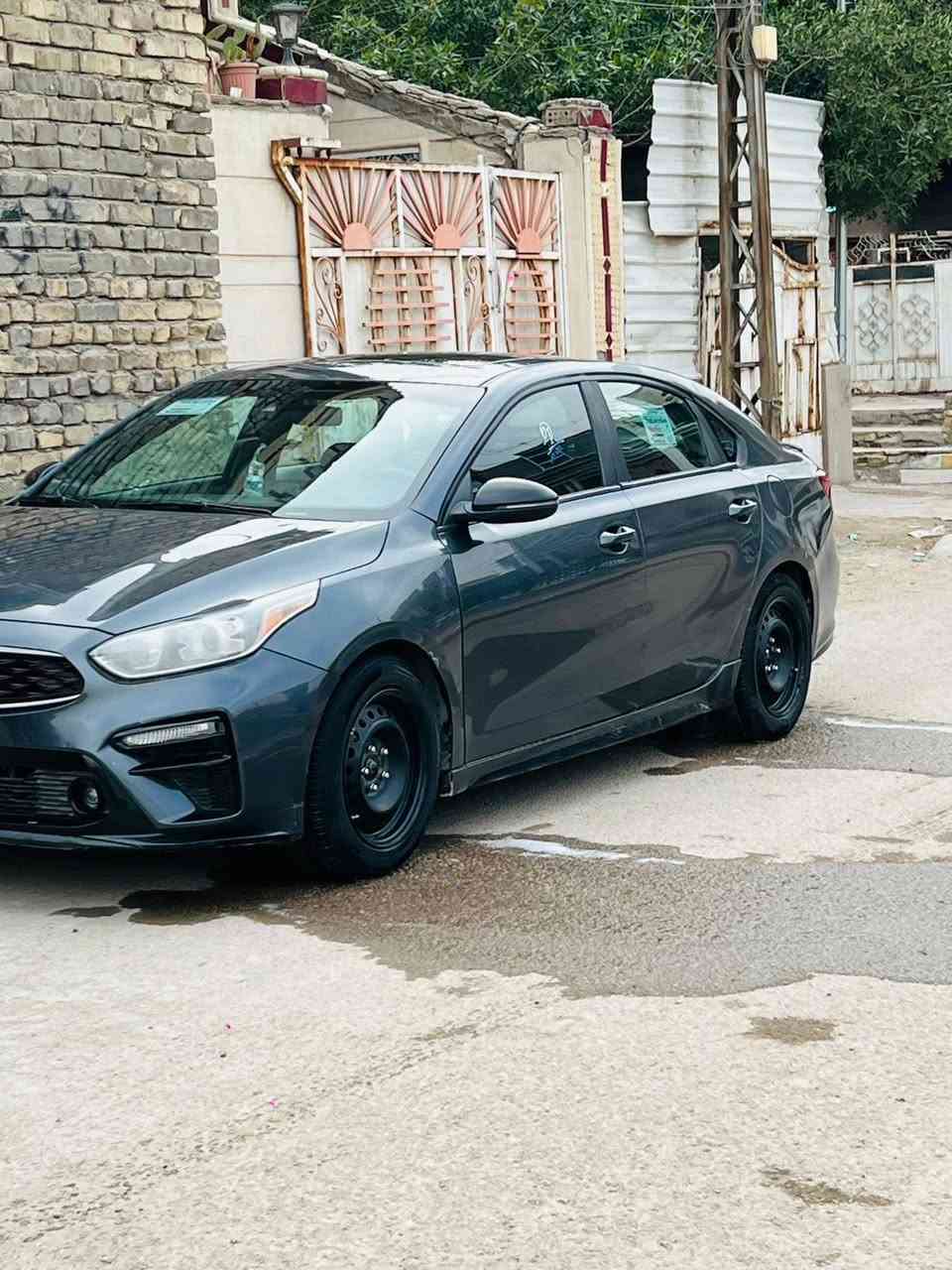 سلام عليكم فورتي موديل 21 ماشيه 50 رقم سلمانيه بسمي السياره هزه جديده سنويه جديده فول موصفات محرك 2000دوش حادثه موضح بل صور  
بصمه تشغيل 
بصمه ابواب 
فتحه سقف 
رادرات مري 
رادرات امامي خلفي 
تبريد ثلج +تدفه 
ثلاث نضام سياقه 
السعر 140 
مكاني مدينه الصدر 
***********
