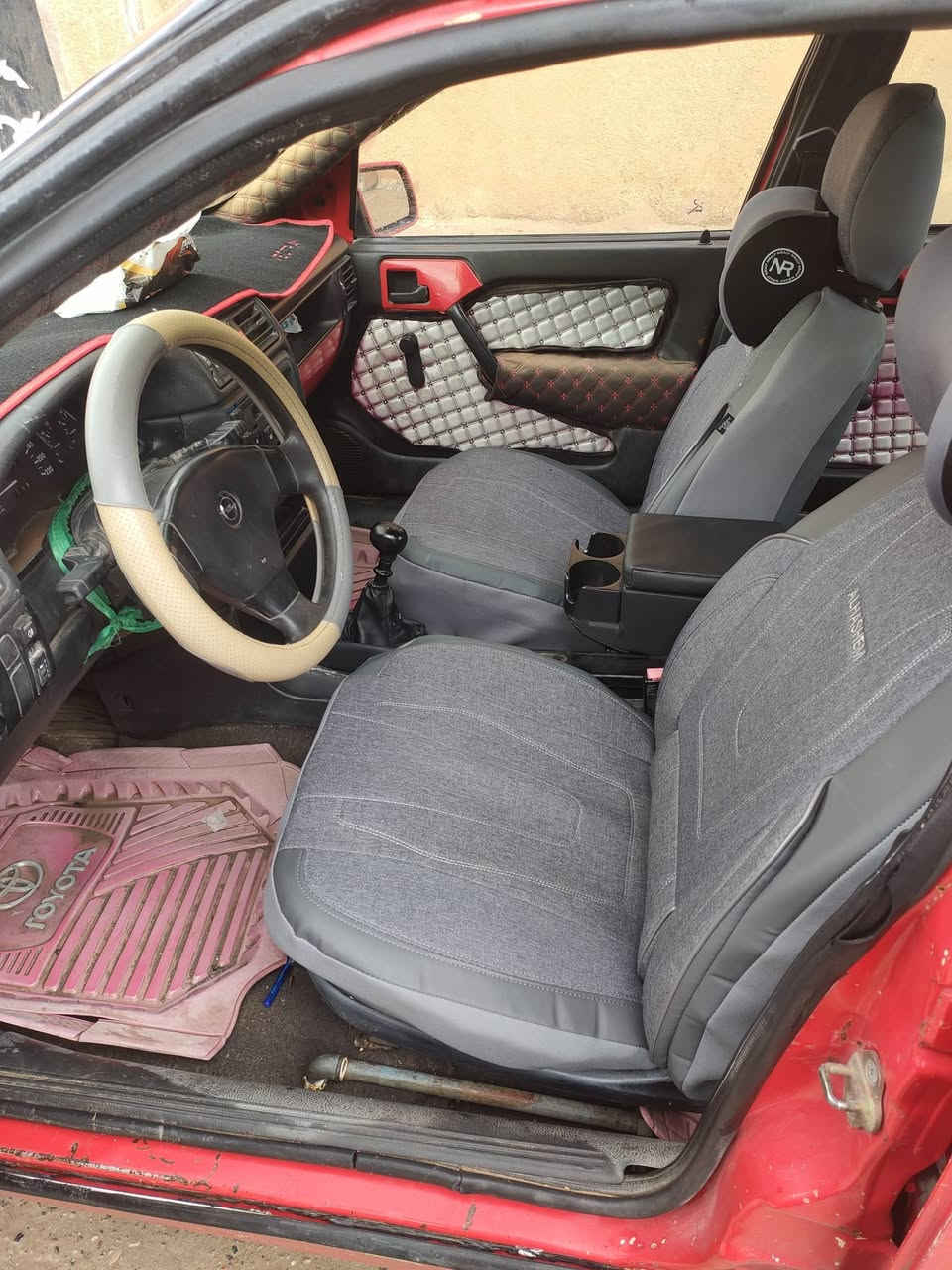 اوبل فكترا حجم 18 موديل 1992
رقم نينوئ وكالة او تحويل شرط
محرك كير اكسل شاصي شرط
كهربائيات كلها شغاله
تايرات باتري كله جديد
تخم امامي وخلفي جديد
سعر 38 بي مجال
مكاني تلعفر
***********
***********
