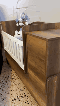 سرير اطفال للبيع مستعمل جدا قليل وجديد
للاستفسار المراسله خاص او الاتصال على الرقم ***********
