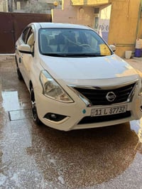 نيسان سني 2020هندي ماشيه 70  السعر 115وبيها مجال   الرقم 07728599508