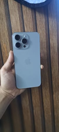 آيفون 15 برو ماكس • ٢٥٦ • بطارية ٩٥