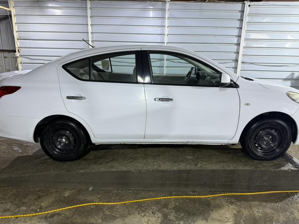 🔷السيارة :نيسان سني هندي   💎
🔷سنة الصنع 2019
🔷اللوحة :  بغداد 
🔶السعر : 103 بيها مجال 
🔷 الاتصال ب ***********

🔷 الضرار صبغ بابين صفحة السايق وبارد جاملغ امامي ووتبديل دعاميه خلفيه 
______________________________________
🔷المواصفات : 🔥
🔹حجم المحرك 4 سلندر1500
🔹عداد المسافة 101 الف كيلو  
🔹حساسات خلفية
🔹ويل كب حجم 15 انج مع اطارات بحالة جيدة
🔹تحكم ستيرن جهتين
🔹مع باقي المواصفات الاعتيادية
——————————
📍بغداد البلديات قرب تقاطع الكهرباء

***********
