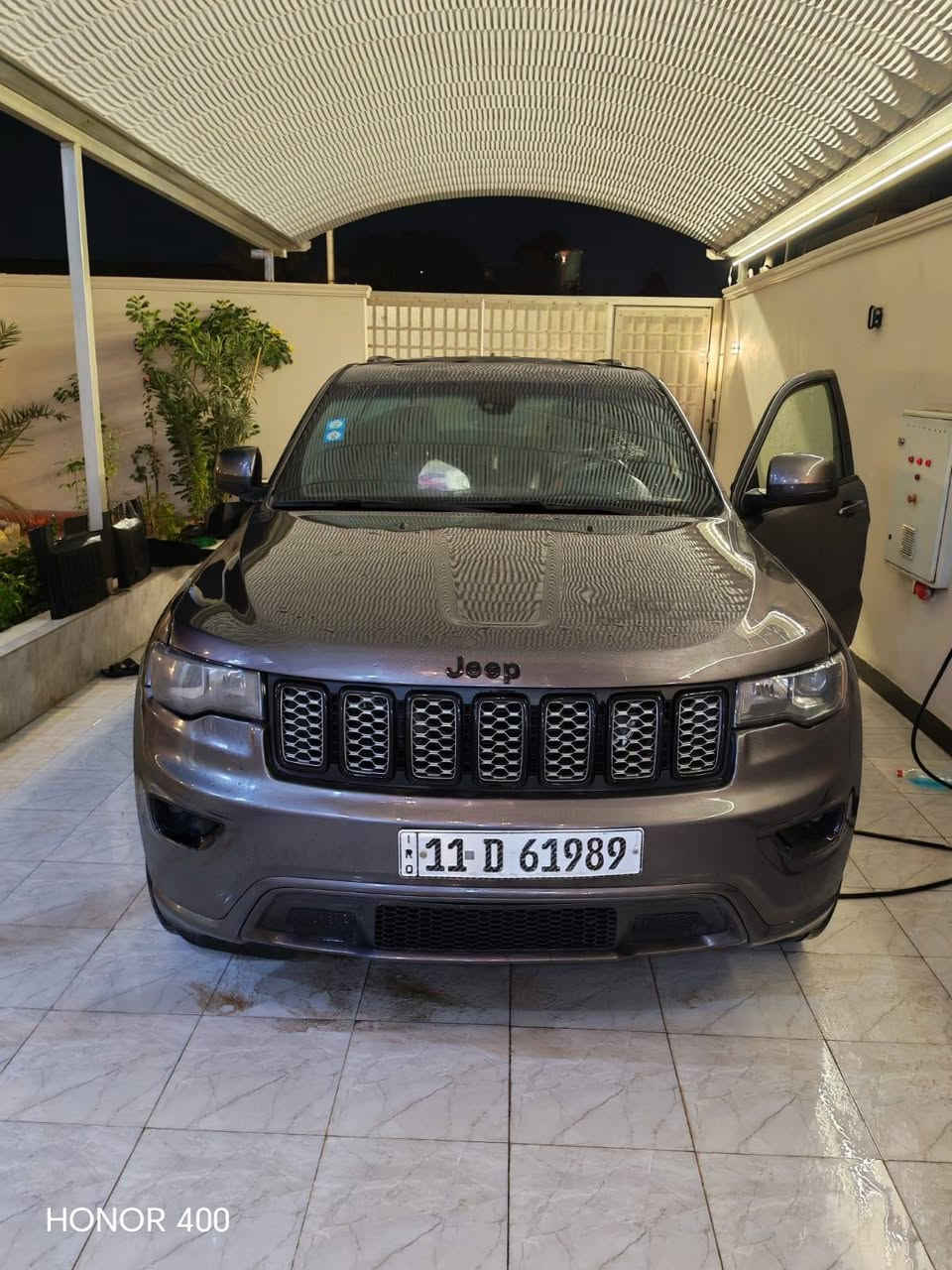 جيب لمتد امريكي  فول  تنته  صندوك  جكات تدفئه ستيرن وكشنات جلد 2018 رقم بغداد تحويل مباشر حادثها موجود بالصور +باب تبديل بالعراق بدون ايرباك بيع او مراوس باقل مع الفرق السياره بالبصره *********** السعر 190وبيها مجال
