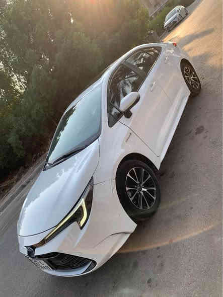 كورلا 2024 هايبرد وارد صيني مكفوله من الضربه والصبغ بيها رصعه وزرف بالبك لايت موضحه بالصور السيارة جديدة وبدون نواقص ماشية 47 الف رقم اربيل الجديد وهزه جديدة باسمنا مواصفاتها
بصمه / فتحه / ويل كب / تبريد قطعتين / شاشة جبيرة / كامره / كار بلي / رادار امامي / تحديد مسار 
سعرها  140 $  وبيها مجال بسيط 
مكاني السيدية *********** بغداد
