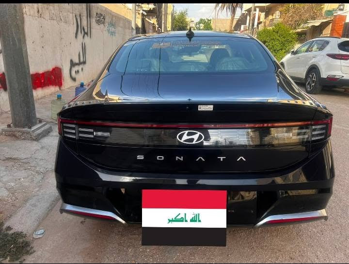 السلام عليكم
هيونداي سوناتاsel 2025 الشكل الجديد للبيع

ماشيه 37 ألف كيلو

محرك السياره 4 سلندر 2500 gdi

السياره نظيفه وگاصها على إيدي 

مواصفات السياره📍
🔴بصمه

🔴تشغيل عن بعد

🔴كشنات قماش لون ابيض

🔴شاشه كبيره متصله

🔴گير تعليگ

🔴سايد بريك كهربائي

🔴كاميرا دواره خلفيه

🔴تحكمات ستيرن جهتين

السياره بيها بعد هواي مواصفات

حادث السياره/جاملغ عكس السايق ومبدله جديد فقط بدون دواخل والسياره ما بيها اي نقص وجديده

السعر/213 وبيها مجال للشراي

العنوان/بغداد العامريه 

للاستفسار/***********
