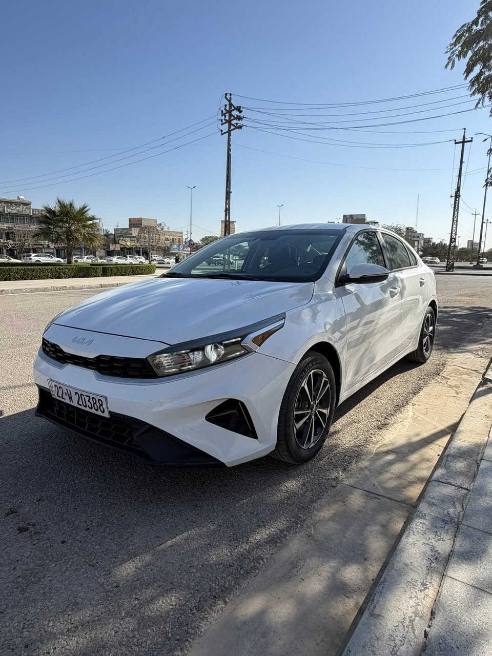 كيا فورتي 2023 
مرقم اربيل باسم شركه ترقيم جديد
حادث السياره جاملغ وبنيد 
مكان السياره كربلاء 
السعر  151$
للاستفسار 
***********
***********
