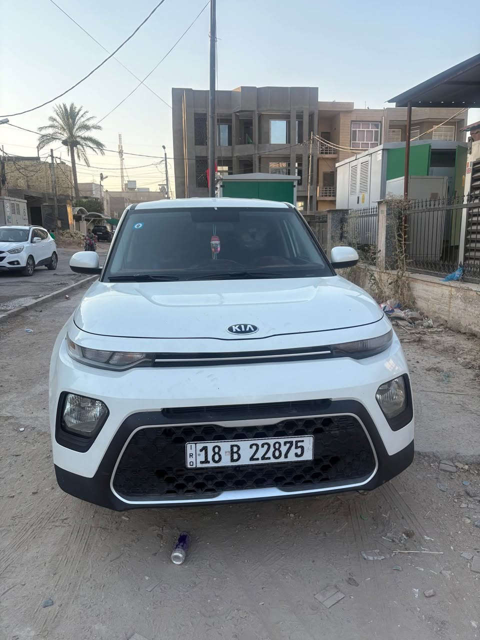 بيع Kia soul lx

موديل ٢٢ وارد امريكي  
حادث بنيد وجاملغ  وسونر مرفق بلمنشور 

موصفات فول عدا الفتحة 

تحديد مسار 
تثبيت سرعه 
ردار امامي وجابني 
حساس خلفي 
٣انظمة قيادة سبورت 
مكينة 2000 دوش 
كير مكينه مكفوله 
تبريد ثلج 
سيارة بااسمي سنويه جديدة كبل تحويل 
تواجد بغداد  وبابل 

اتصل فقط ل شراي وجاني 
*********** حلة, بابل
