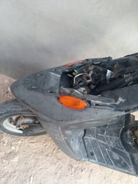 للبيع انضف من صوره شرط دراجه مابيهء اي شي كهربايات كلهء شغاله واني فال...