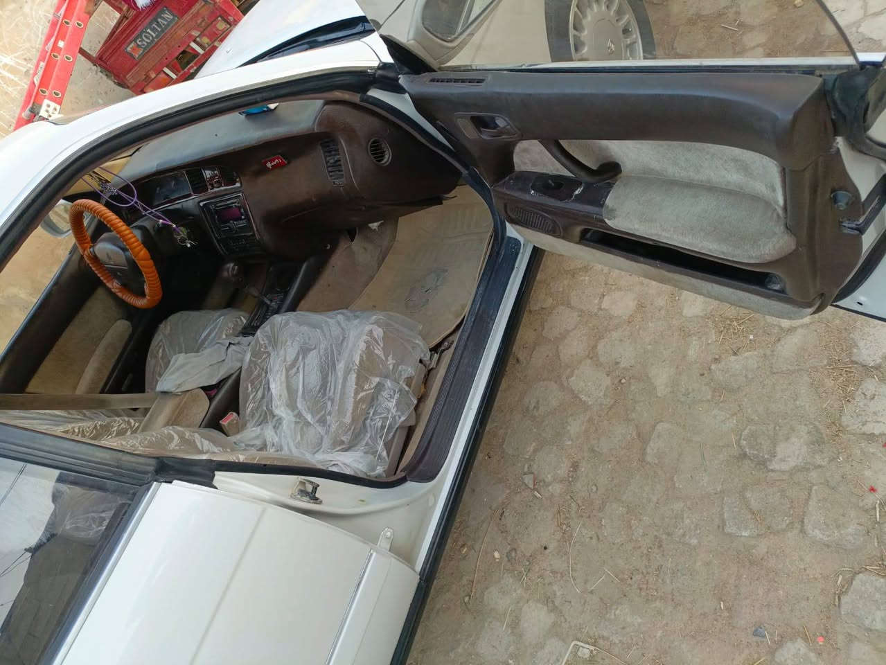 سلام عليكم سياره تيوتا مصبوغه جماليه مكفوله كص وضربه ***********
