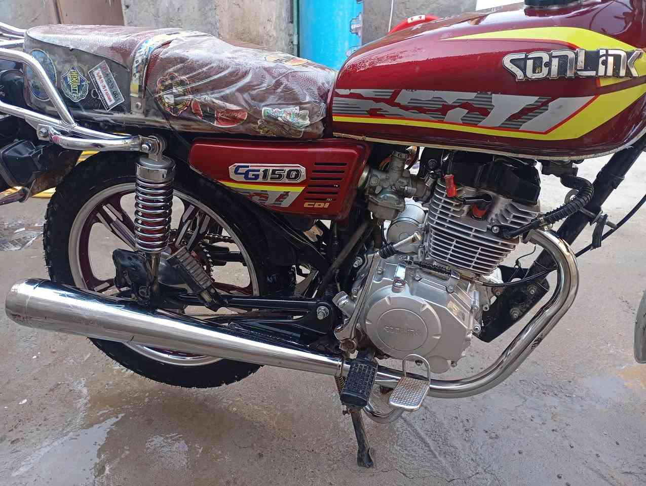 دراجة سيفان موديل 2023 دراجة نضيفة رقم نجف وباسمي مداور ثاني يوم اي تفاصيل اتصلو على هذا الرقم واتساب ***********
