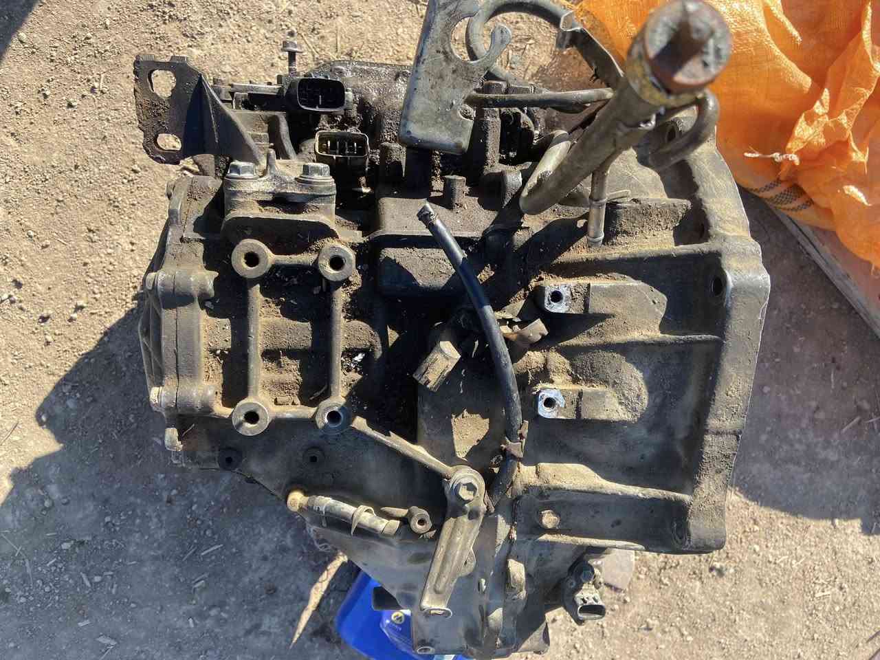 متوفر تفصيخ بيكاتشو 1600
قبق محرك 
عصه الكير 
حساس ماب سنسر مال الشوته 
حساس كرنك 
حساس كير 
سلكتر مال كير 
حساس الحماوه 

نوزلات اخو الجديد 

كير نضافه ٩٠ بلميه 
*********** 
بغداد الدوره
