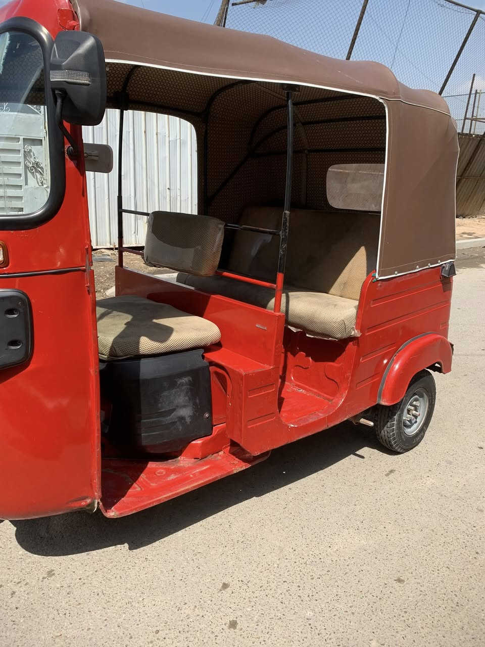 السلام عليكم 🫡 من رخصة الادمن المحترم
اخوان تكتك 🛺 موديل 2018 بشهر ال 12 مرقمه وكشرتها حلوه والمكينه بعد احلا دوس معمره مصبوغه للجماليه ع وضع الشركه مرقمه بسمي شخصيا تحويل ثاني يوم تكتك مال جناي بعد احلا من الصور تجي ًوتشوف بعينك كهربائيات كلها شغاله مكاني الشعب سوق المدينه السعر 5800 وبيها مجال 
هاتف ‭0770 299 2241‬ مامتواجد ع النت اتصل وتدلل مكلف بنشر هاذا رقم صاحبها وشكرا 🥰
