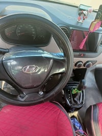 هيونداي i10 موديل 2016 بيها تكه شاصي ومبدل بوند وجاملغ يمين رقم الماني...