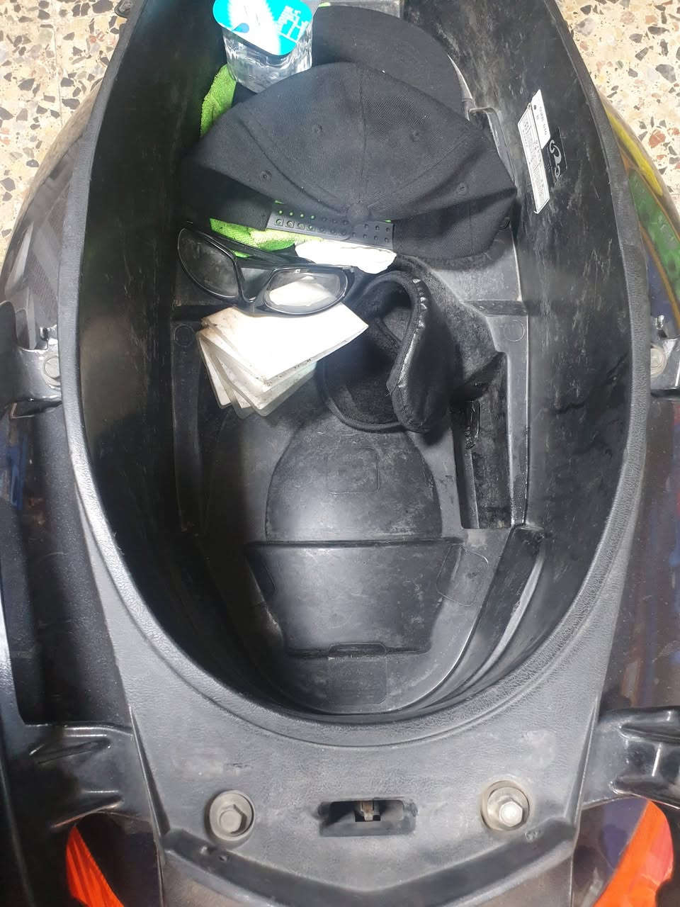 السلام عليكم دراجة سكنس 110ياباني استان كهربائي الدراجة نضيفة امانه الله ورسوله برغي مفتوح بيها جيب فيتر وفحص دراجة مال رمبة صالة 4اشهر من نازلة أوراقها كامله السعر مليون و50 الرقم ***********
