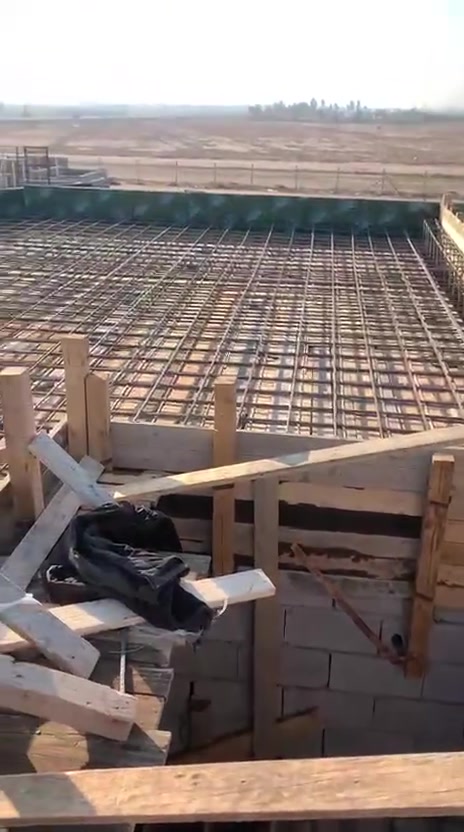 السلام عليكم حداد متفرغ  اشتغل موصل وخارج الموصل شغل درجه اوله واسعار مناسبه ***********
