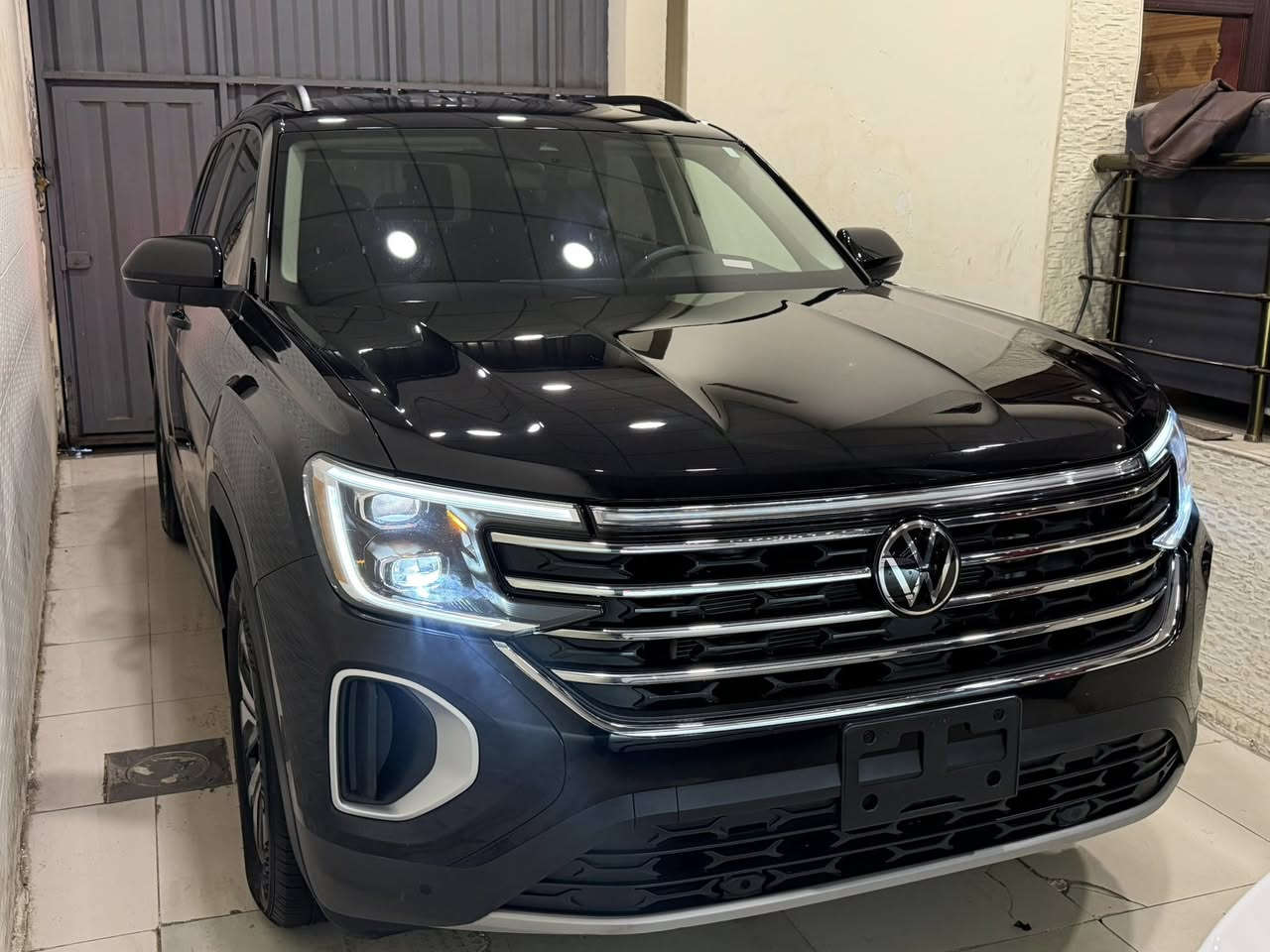 عربي/کوردی
فولكسفاغن

أطلس, SE, 2024

عدد الأميال : 18000 ميل

ضرر: بدون صبغ

بدون : تبديل 

 بدون ارباكات / ارباكات كلة سليمة ٪؜١٠٠

سلندر: 4 سلندر

محرک: 2.0

السعر / 29,800$ 

الكاميرا الخلفية - صندوق كهربائي  - التحكم على المنحدرات - مستشعر وقوف - تدفئة المقاعد - بصمة - مسند الذراع - مثبت السرعة - نوافذ كهربائية - شاشة - مراقبة النقطة العمياء - التعرف على إشارات المرور - نظام المفتاح الذكي - التحكم التلقائي في درجة الحرارة - نظام فرملة الطوارئ - مقاعد كهربائية - 8 وسادة هوائية - مصابيح زينون الأمامية - المصابيح الأمامية ليد - نظام الإنذار - قفل مركزي للأبواب - مانع الانزلاق - لوحة قيادة رقمية - إنارة محيطية - أبل كاربلاي - التشغيل عن بعد - ABS - AWD - مقاعد الصف الثالث - رادار - كشافات ضباب

العنوان: معارض اربيل للسيارات

***********

وتساب

***

ڤۆڵکسواگن

ئەتلەس, SE, 2024

ماوەی ڕۆیشتن : 18000, ميل

بێ بۆیاغ ، بێ پارچە گۆڕین 

بێ ئێرباگ 

پستۆن: 4 پستۆن

بزوێنەر: 2.0

 نرخ 29,800$ 

کامێرای دواوە - سندوقی کارەبایی - ڕاگری نشێوی - حەساس - گەرمکەرەوەی کوشن - بەسمە - ڕاگری مەچەک - دیاریکرنی خێرایی - جام کارەبایی - شاشە - ئاوێنەی ڕادار - ناسینەوەی هێماکانی هاتوچۆ - سیستەمی کلیلی زیرەک - کۆنترۆڵی پلەی گەرمی ئۆتۆماتیکی - یاریدەدەری برێک لە کاتی فریاکەوتن - کورسی کارەبایی - 8 پەرەشووت - لایتی پێشەوەی زینۆن - لایتی پێشەوەی لید - سیستەمی ئاگادارکردنەوە - قوفڵی دەرگاکان - کۆنتڕۆڵکردنی خزان - شاشەی داشبۆرد - ڕووناکی دەوروبەری ژورەوە - ئەپڵ کارپلەی - شەغال - ABS - AWD - کورسی ڕیزی سێ - ڕادار - بلاجکتۆر

  ناونیشان: هەولێر : ناو پێشانگان

***********

وەتساب: ***********

***

Rear Camera - Electric Tailgate - Hill Holder - Parking Sensor - Seat Heating - Keyless Entry - Armrest - Cruise Control - Power Windows - Screen - Blind Spot Monitor - Traffic Sign Recognition - Smart Key System - Automatic Temperature Control - Emergency Brake Assist - Electric Seats - 8 Airbags - Xenon Headlights - LED Headlights - Alarm System - Central Door Lock - Traction Control - Digital Cockpit - Ambient Lighting - Apple Carplay - Remote Start - ABS - AWD - Third Row Seats - Radar - Fog Lamp
