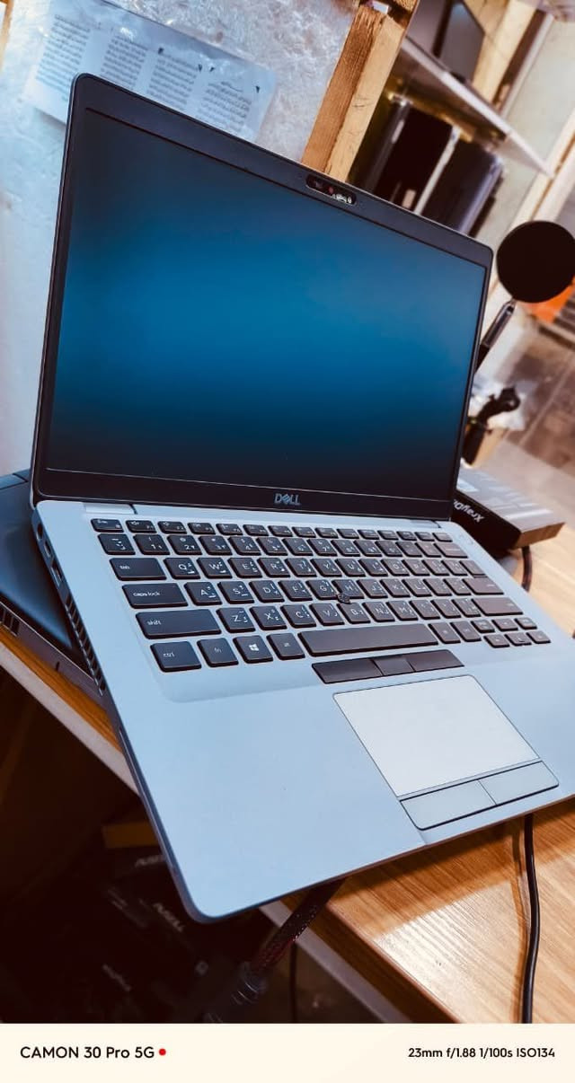 � فرصة مميزة – Dell Latitude 5410 للبيع 🔥

💻 جهاز عملي وأداء قوي مناسب للدراسة، الشغل، والبرامج

✨ المواصفات:
• i5 الجيل العاشر
• رام 8GB
• 256GB SSD سريع
• شاشة 14 إنج FHD نقية وواضحة

📌 الحالة: نضيف جدًا واستعمال خفيف
🚀 سرعة وأداء ممتاز مقابل السعر

💰 السعر: 340,000 دينار

📞 للتواصل: ***********
الجهاز جاهز للفحص والتجربة �
