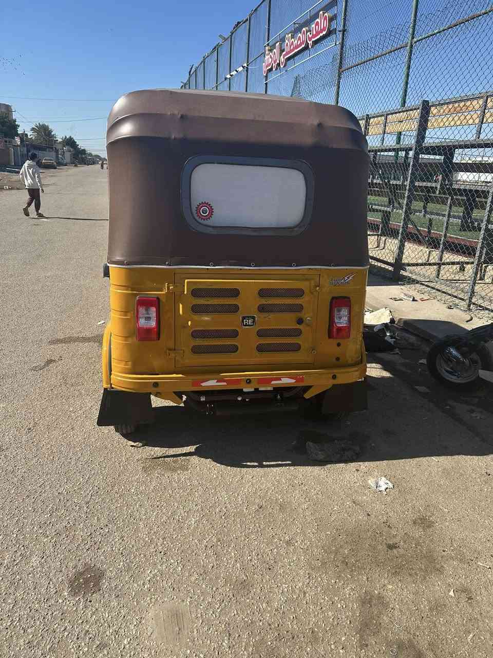 سلام عليكم تكتك موديل ٢٠ للبيع رقم إنكليزي  تكتك جديده وجاهزه الشراي يتصل وبل خدمه *********** 
مكاني الشعب
