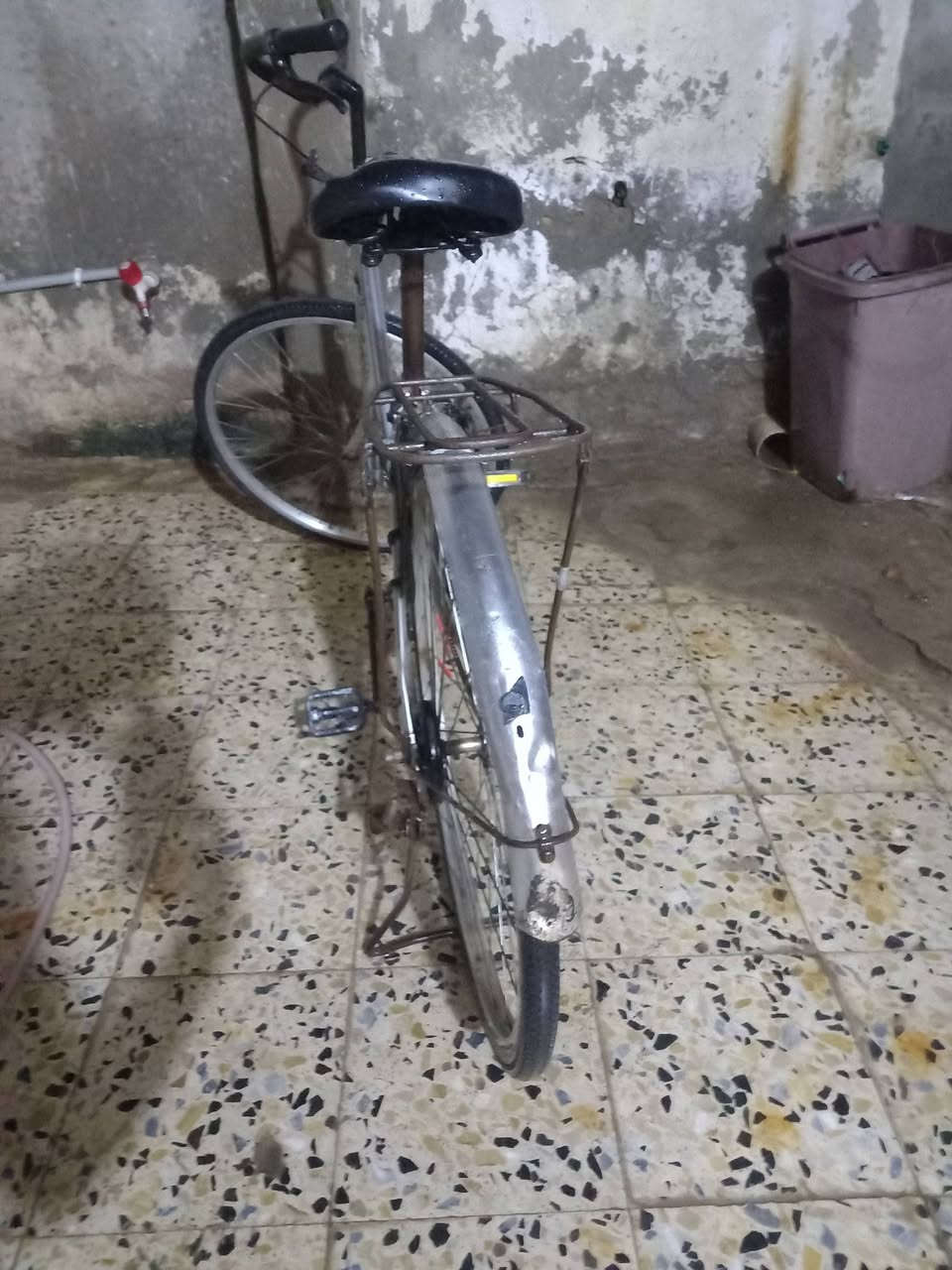 بسكل البيع سعر 70وبي مجال وصينيه ويا  ميسان قضأ الكحلاء


**إذا كنت صاحب هذا الإعلان وتريد حذفه لأي سبب، رجاءا أرسل رسالة إلى الدعم الفني**