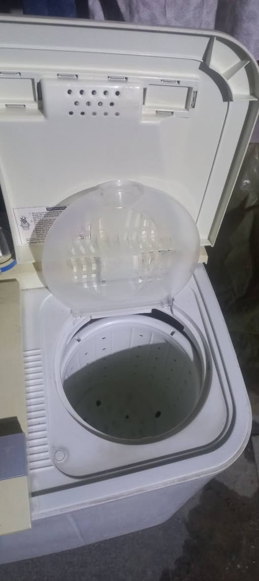 غساله حجم وصط البيع شغاله سعره 60 مدينه الصدر كياره ***********
