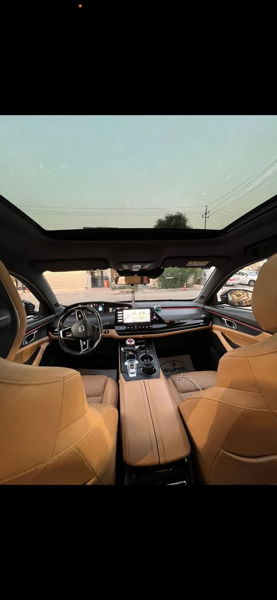 شانجان يوني كي unk  اعلى فئه بالشانجان فول مواصفات  بنوراما موديل 2022  بعدها فتره الضمان سعرها 21,000$


**إذا كنت صاحب هذا الإعلان وتريد حذفه لأي سبب، رجاءا أرسل رسالة إلى الدعم الفني**