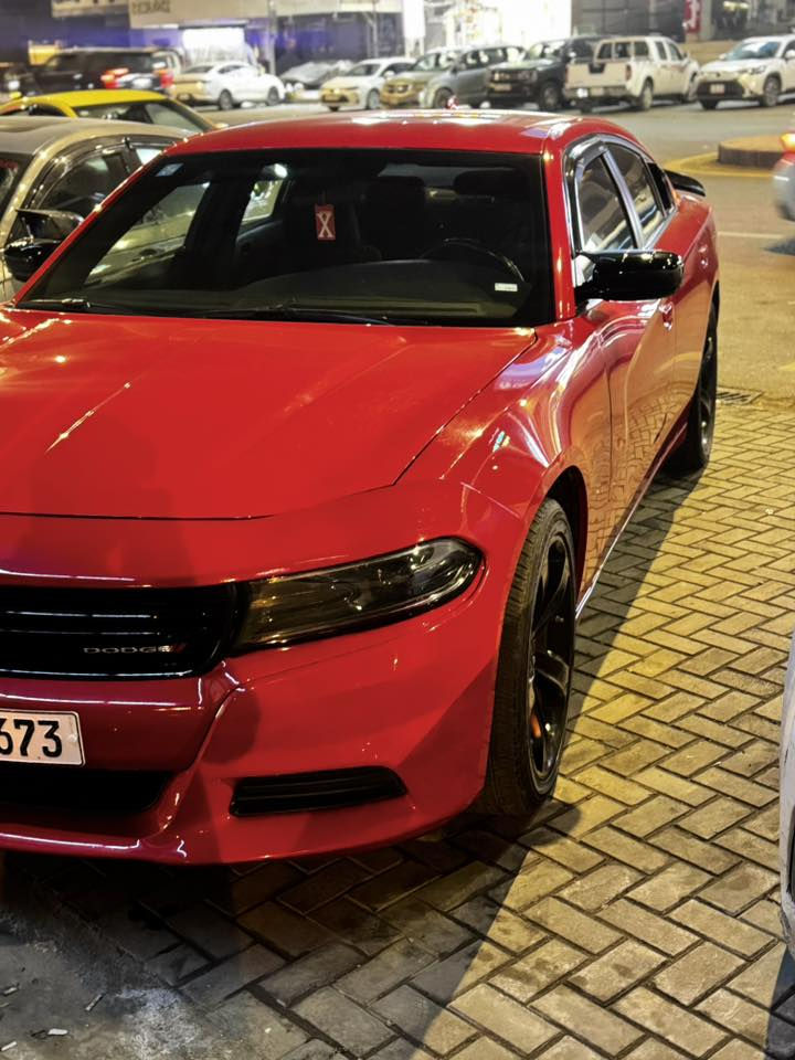 لون طماطي 🍅🍅🍅
موديل 2023 اخر صدار 
بغداد بسمي 
مكينه 3600 
حادثها  كولش حلو جاملغ بدون يرباك
مواصفات كراسي حضن
تحكم ستيرن 
شاشه كبيره
ماشيه ٤٠
سستم صوت البين
باقي مواصفات sxt معروفه
سعرها 270 وبيها مجال
مكاني بغداد البياع
رقم 
***********
