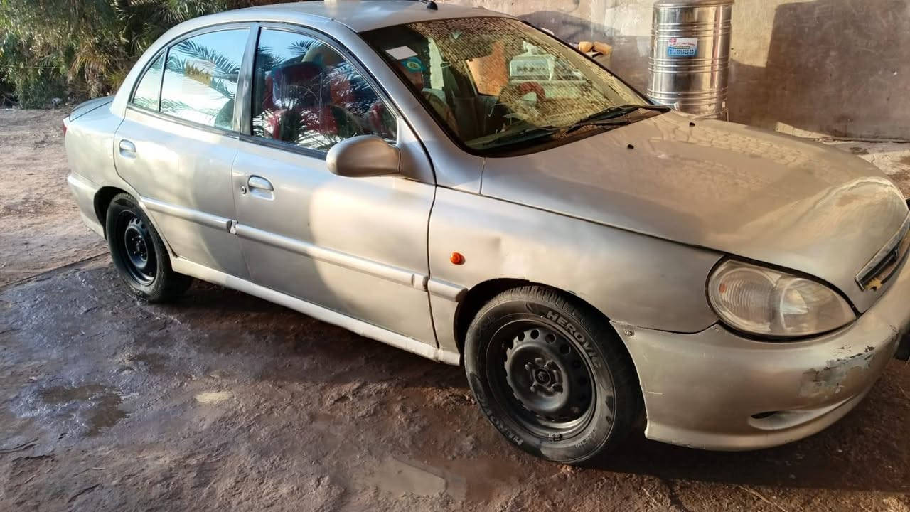 السلام عليكم  كيا ريو كير عادي موديل 2000  صفر غرامة بيهة تنقيص وصبغ حزام  وبيهة ضربة بجم امامي وكيلونات تعبانة مال بوب مابيهة تبريد  والصور كدامك    للبيع رقمي بي واتساب *********** السنوية بأسمي تحويل مباشر
