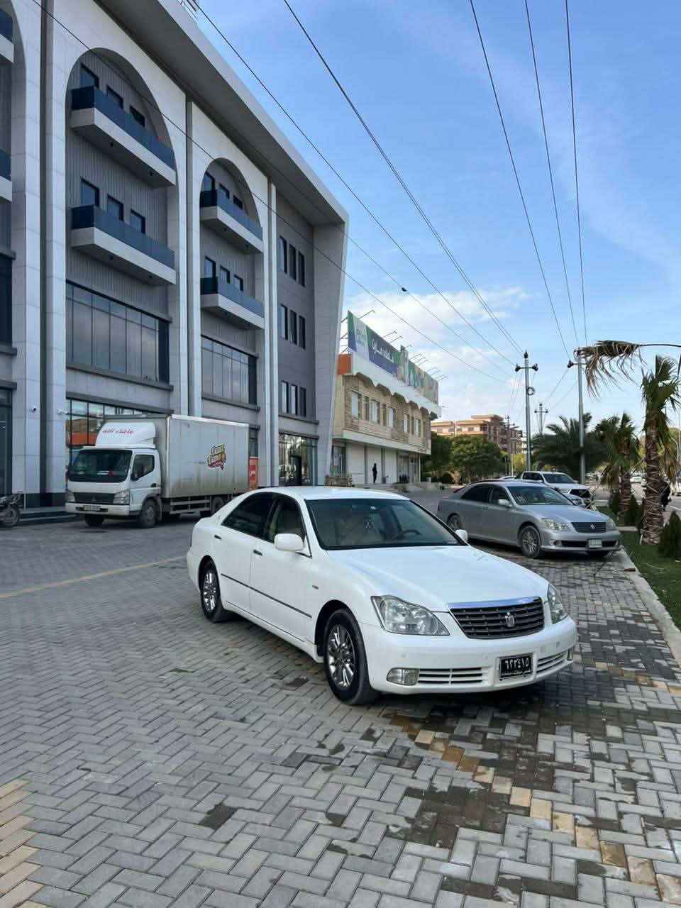 2007ساج مەلەکی مەگینەو گێڕ گەورە دوو پارچە بۆیاغی ئۆروپای هەیە کۆدی بۆکراوە 
نرخ80گەڵاو کەمێک مەجال 
***********
