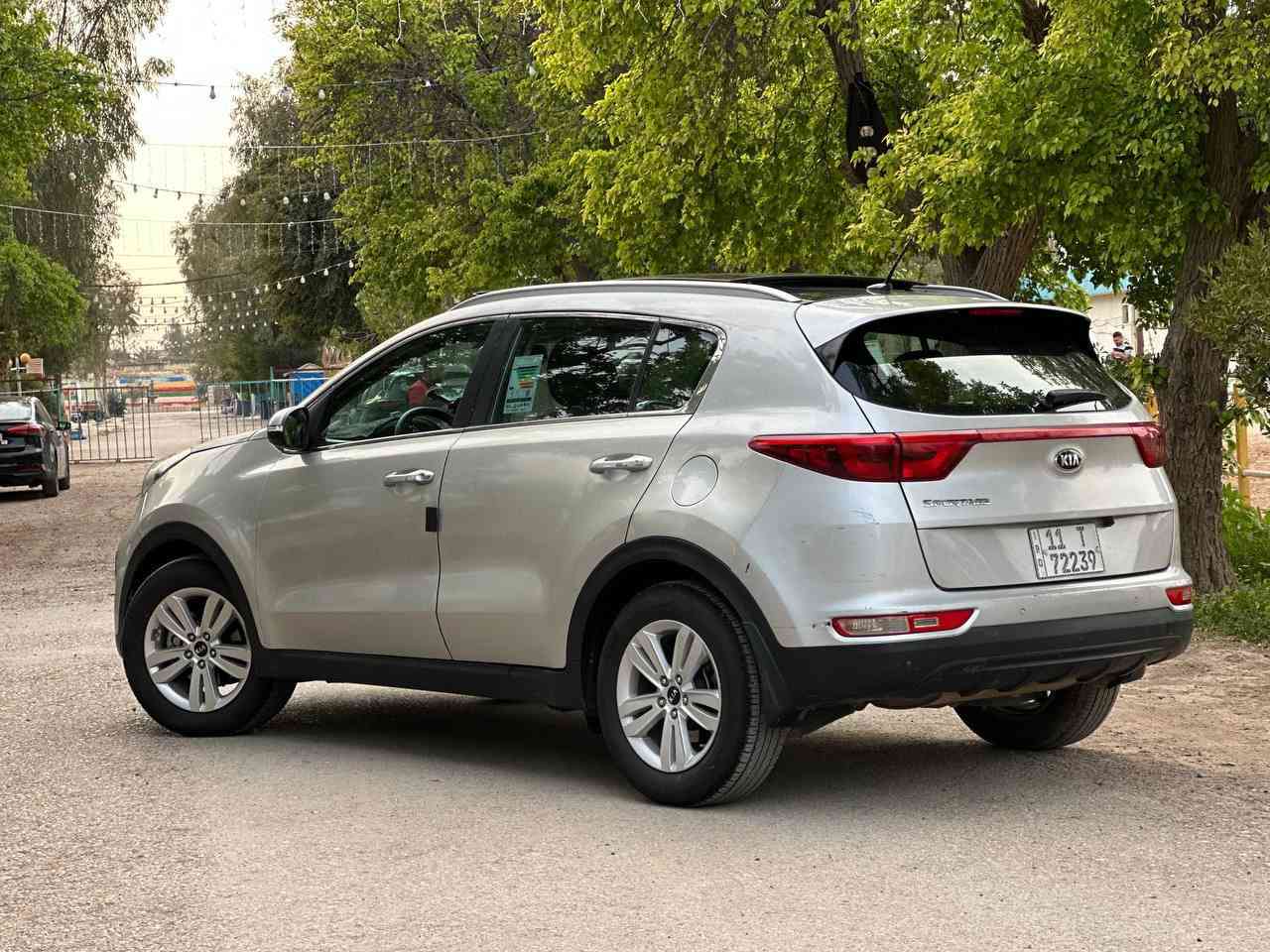 اللهم صلي على محمد وال محمد  للبيع او المراوس سبورتج 2018خليجي فول مواصفات للاخير بني رومه تخم تاير صدر امامي خلفي جديد مكينه كير مكفوله مكينه 2000 دوش قطعتين تبريد تدفئه كلشي شغال رقم بغداد بسمي تحويل ثاني يوم السياره بيه جراد أبيع صبغ حزام مكان السياره ديالى بعقوبه للاستفسار الاتصال على الرقم *********** تحياتي
