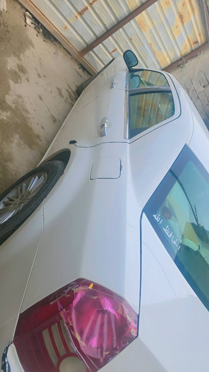 مديل 9رقم شمالي بيع ومراوس ب احدث  مكانها بصره سونار كدامك تدفئه تبريد كير محرك خير من الله ترايك وين ماتريد   بدون دواخل شرط التحويل العسر105قفل  ***********
