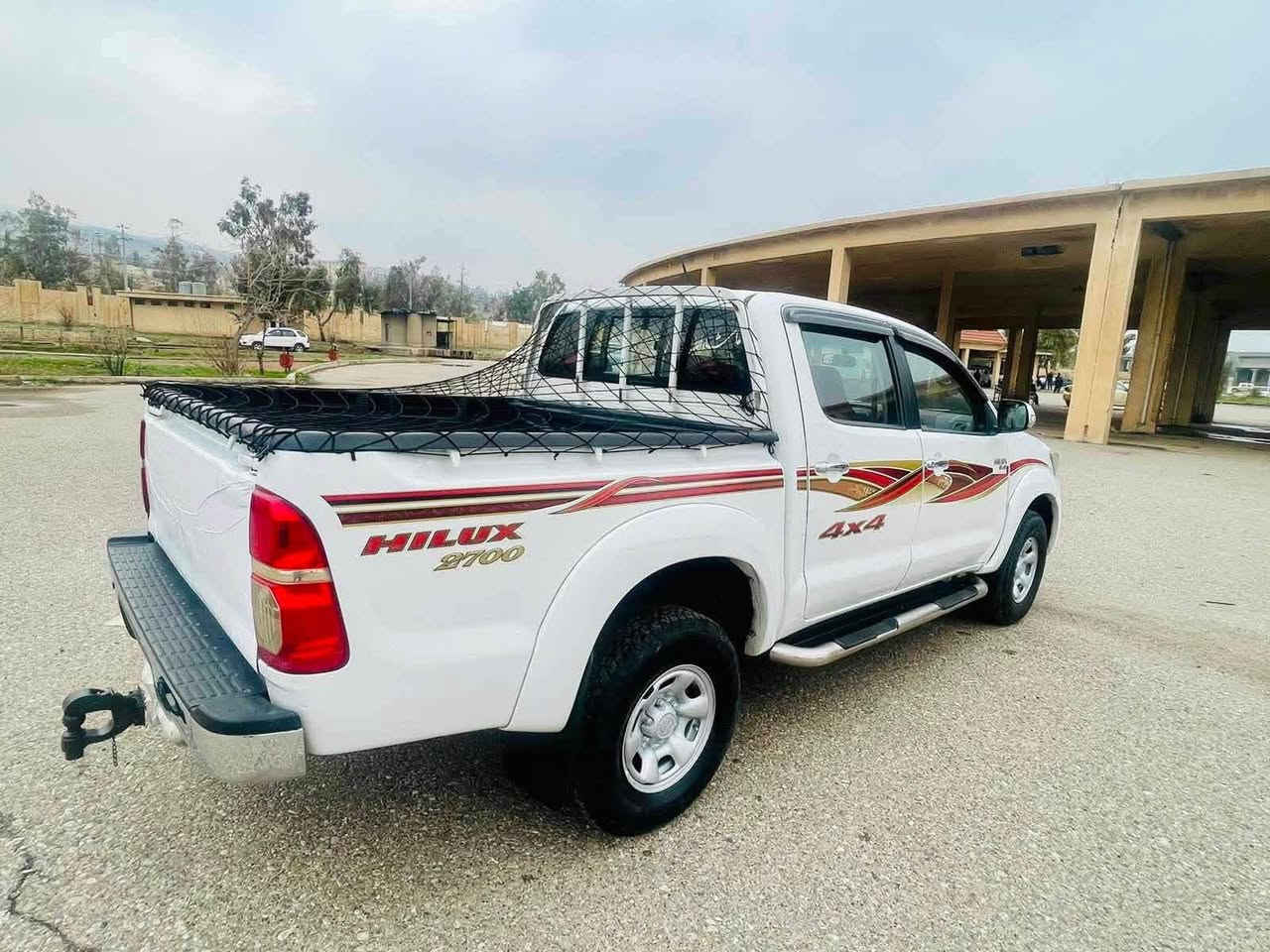 تویتا مەرزیە دەبل اکسل مەکینە گاز سوپەر 2013سەید نەیرو گیرو مەکینەو اکسلو دەبل اکسلی بەشەرت نەکراوەتەوە ١٧٧هەزار رویشتوە هەموو شتی بیلادە وەک خوی ماوەتەوە سەنەوی رەقەم تازەیە 2031 بەناوخومانە وەکالە پەنجە مور بەشەرت سەیارەکە بی بۆیاخ بی سارد تە نها یەک پەلە کارتی بجوکی هەیە لە دەرگای سەکن  جوار تایەی نوییە کامل جوانکاری بۆ کراوە گورینەوەش دەکەم سەیارەک بەدلم بیت ژمارەی خاوەنی 
***********
*********** كويسينجاك, أربيل
