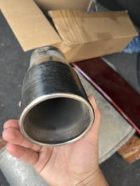 حلك اكزوز ولدات دعاميه جانبيه واحد امامي جهه سايق واحد خلفي جهه اليمنه...
