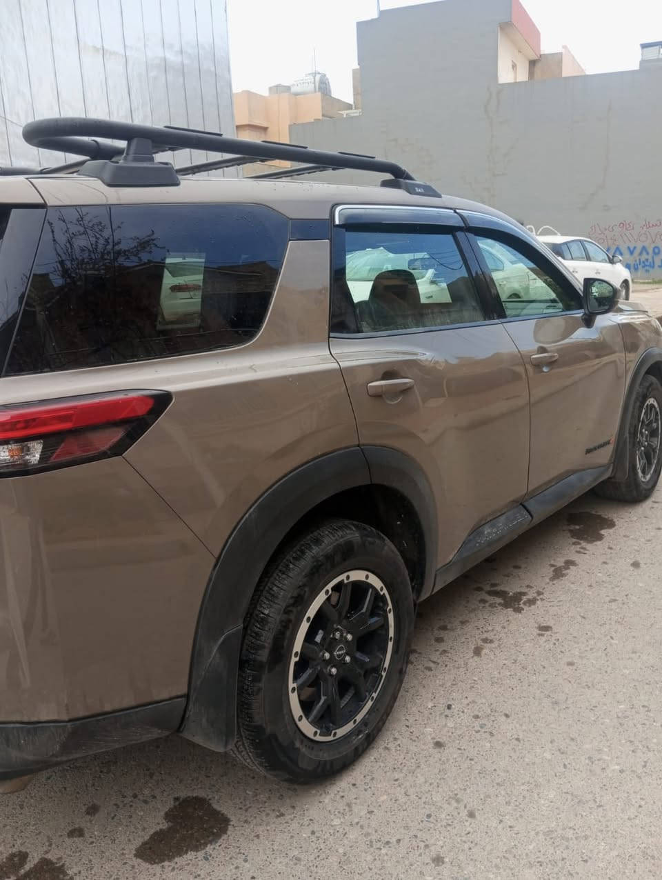 NISSAN PATHFINDER (ROCK CREEK)2024..
واريد امريكي ماشية 15 ميل ..
محرك 3600..
فول مواصفات مقاعد vip..
الضرر.. قطعتين جاملغ وبنيد..ايرباك السائق طاك
السعر..230$ وبيها مجال.
للتواصل.:واتساب ***********
