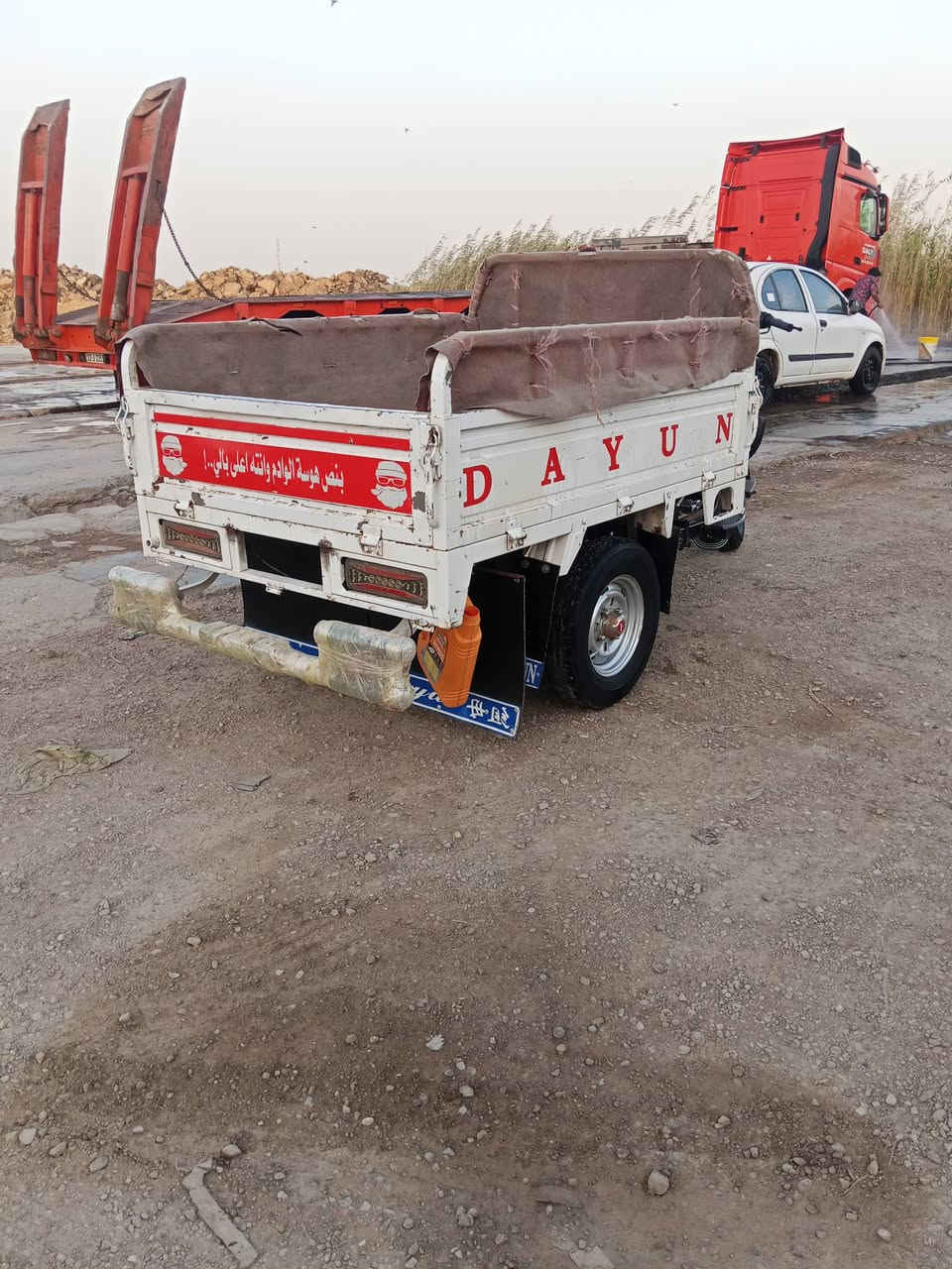 سلام عليكم ستوته اللبيع موديل 2015 اوراق مكاني كوت السعر مليون وربعميه وبيه مجال
***********
