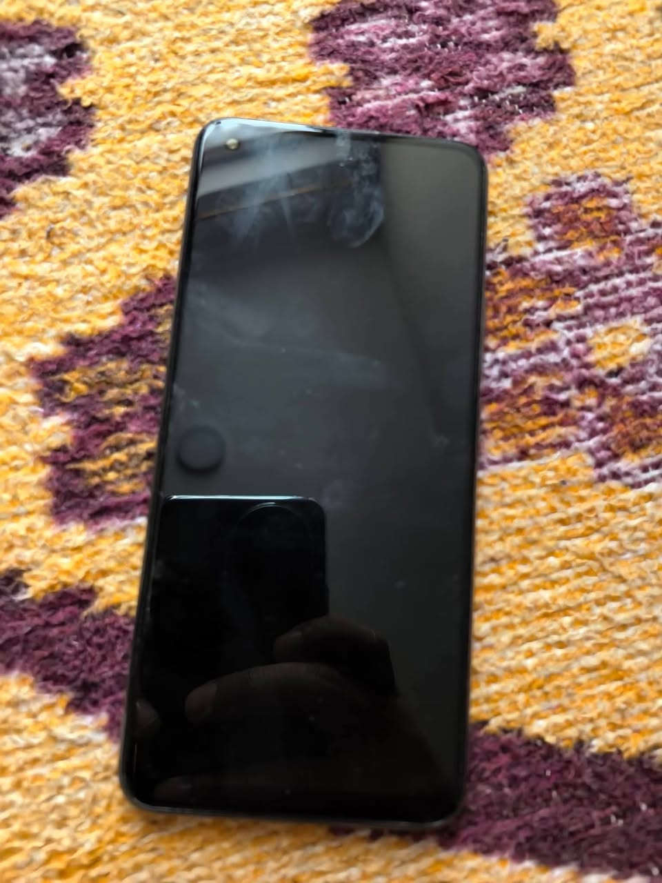 جهاز ريلمي 8 للبيع الجهاز ما مفتوح وياه الشاحنة و الكيبل الاصليات و الكارتون موجود، شاشة 6.4inc  سوبر امولد 90HZ تخزين 128 معالج helio G95 رام 8 + 8 داخلي بطارية 5000ma و شحن 30W اندرويد 13 الجهاز نظيف بس الظهر بيه تكع مال تراب بسبب قلة التنظيف لكثرة تلبيسه الكفر السعر 125 وبيه مجال
مكاني نجف حي النداء ما عندي توصيل 

تواصل ***********
