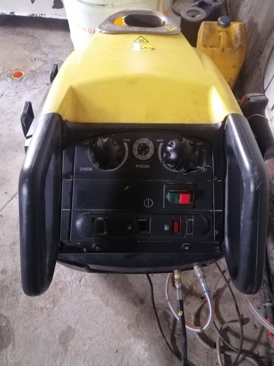 مضخه لافورا ايطالي ماء حار بارد ضغط قوي
3 فيز
للبيع السعر مليون 
بغداد قرب معسكر التاجي
***********
