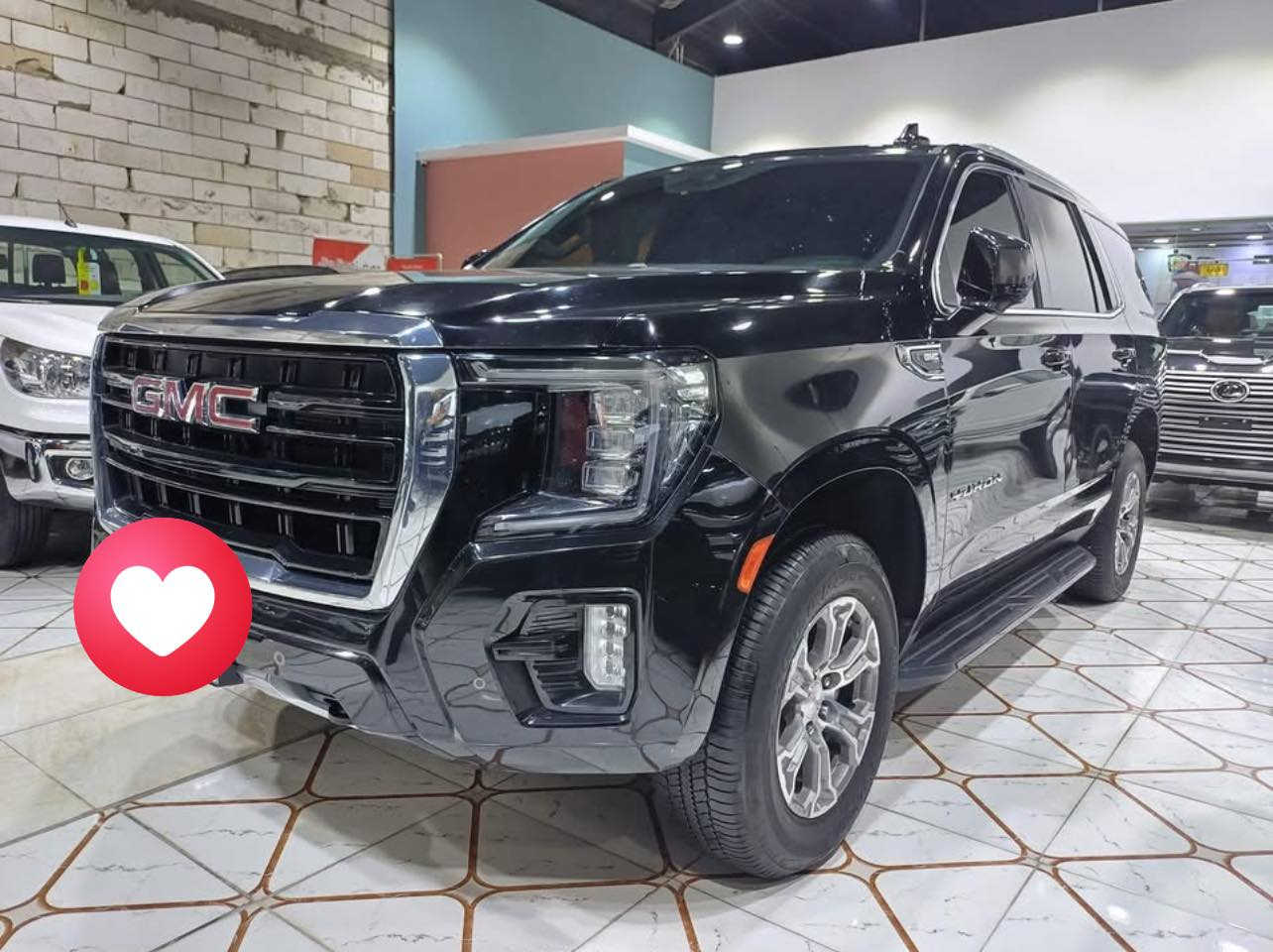 السلام عليكم 
يوكن موديل 2023  
رقم بغداد  3 ارقام مكرر 
وكاله المنصور محرك 5300
كفاله كير محرك  ماشي 120 حقيقي 
السياره مغلفه تغليف نانو اصلي. ضمان 10 سنوات 
بيها بارد شبر. باب الخلفي عكس السايق 
 مكانها البصره. تحويل مباشر. كفاله 
***********
