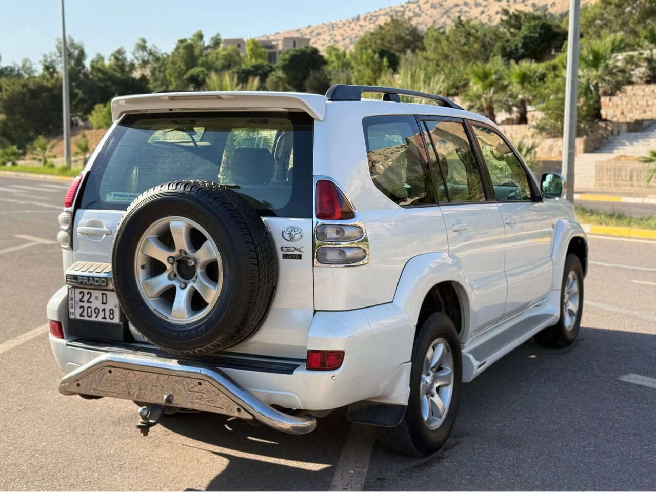 تةنها ١٥٣ وةرةقة 

تويوتا پرادو ٢٠٠٨ فول مواسةفاتي ٤ پستنه سةيارةكة بي بوياغة و بي تةعديلة دةعامي بو دةعامي بةشةرت مةكينةي نةكرايتةوة هةموو گياني وةك شةريكة ماوة نموونةية لة جواني سبيري دانةبةزيوة ٥ تاية و ويلي لؤكي لةژيرة زور توند و بةندة ٣ سويجي شةريكةي لةگةلة گيرو مةكينة و تةبريد و كارةبايي كامل كامل بةشةرت 

سعري// ١٥٣ 
شوين// كؤية 
*********** كويسينجاك, أربيل
