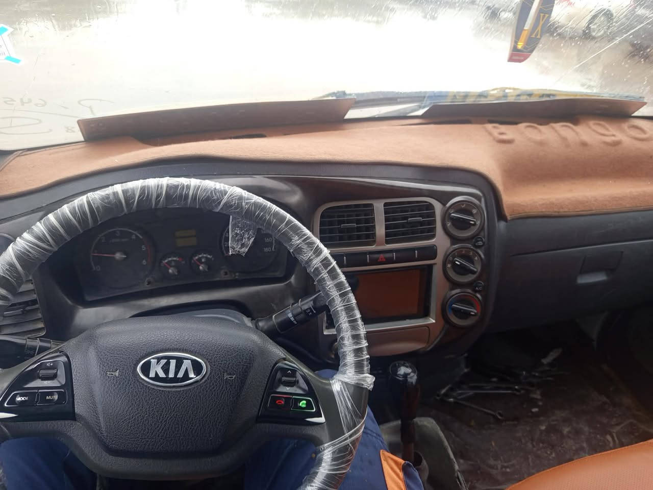 کیا 2700 ساخ
کیا مۆدێل 2014  
پەمپو نۆزڵ مەرغوبی بازاڕ ئاڵتونی عەیارە 24
گێڕ مەکینە ئەکسل شانسی بەشەرت 
ڕزیوی نییە  کامل مەسرەف 
ژ.م/‏‪***********‬‏
