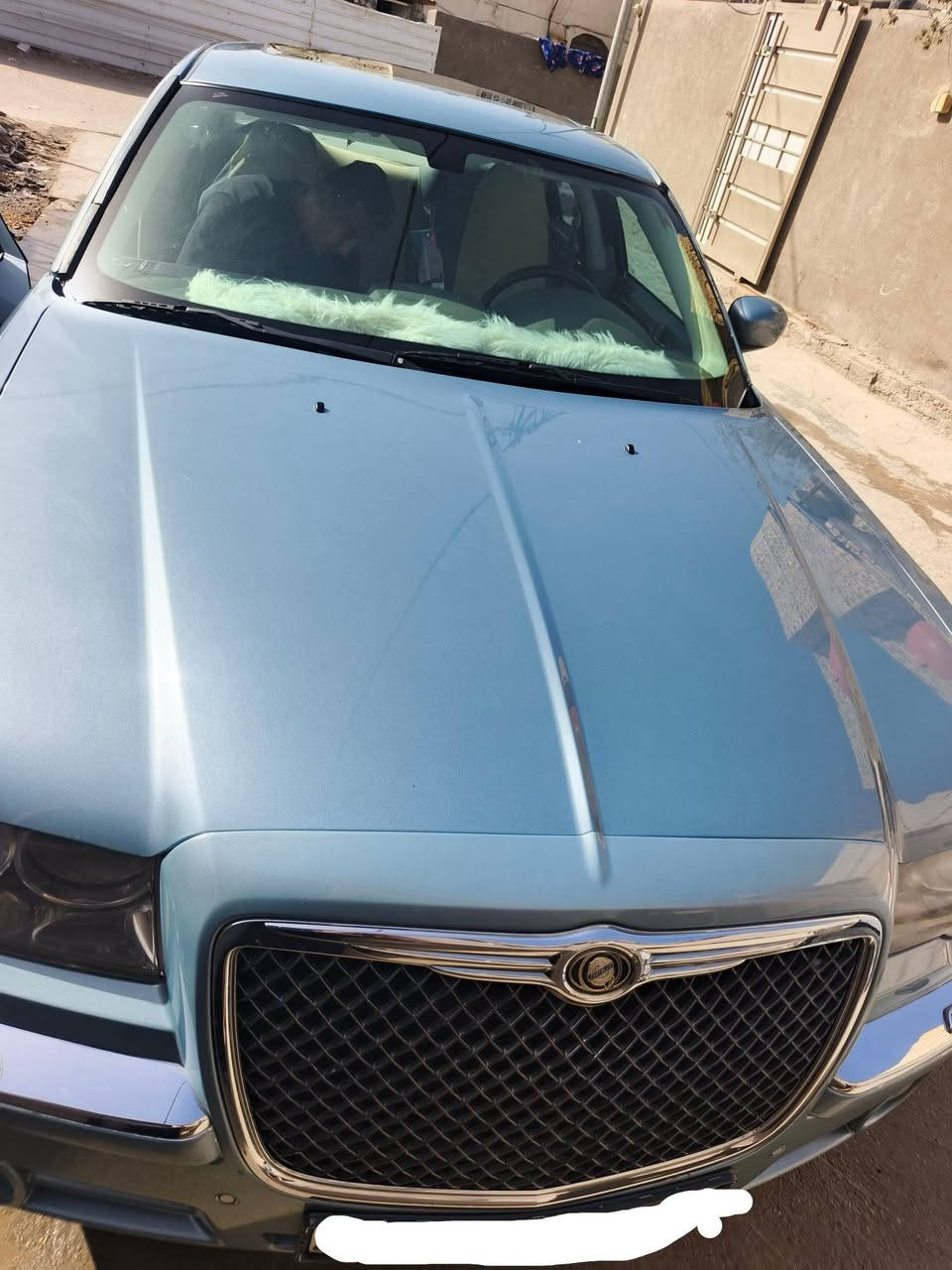 سلام عليكم اوبما 2010 لون بحري حلو كلش و مرغوب سياره فول بصمه فتحه بالسقف كشنات كهربائية تدفاء تبريد قطعتين تبريد شاشه ايباد كبيره لايت زنون مكينه 6سلندر كير حداديه خير من الله سياره ماشيه 177 فقط مال جناي سياره متومه اربيل طبق الاصل على رقم اشاصي رقم نكليزي سياره كامله مابيه نقص ولا ربع الاستفسار اتصال ***********
