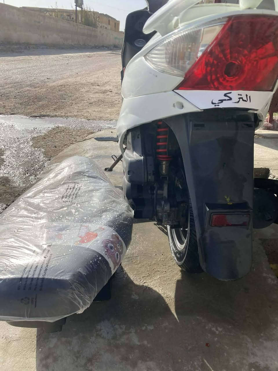 سلام عليكم دراجة كامكو بوليس موديل 16مكفوله وبخدمت شراي ولمو شراي لاا يتعبني  مكاني رفأعي. رقم  ***********
