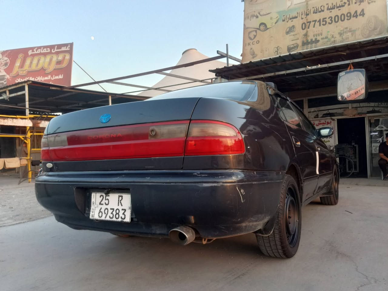 تيوتا فرخ بطه موديل 1993
صبغ رش جماليه 
محرك 1800
كير اوتو 
لايت زينون 
جام كهرباء 
شاشه كامره 
مكان كركوك 
سعر 50$
الاتصال ***********
