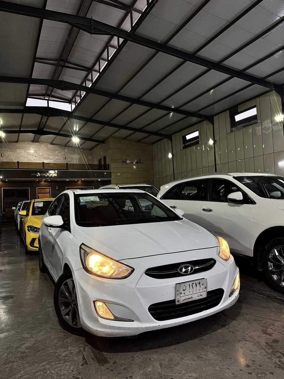 السلام عليكم للبيع🙏🏻
هونداي اكسنت 2016 خليجي 
محرك 1.6 دوش✅
سلايد فتحه✅
كير أوتوماتيك✅
مري شفط ✅
كامرا خلفيه ✅
مسجل شاشه✅
بلوتوث + اوكس كشنات جيس بعده ✅
السيارة ع وضع شركة✅
سنوية و فحص جديدة✅
رقم بغداد بأسمي ✅
تحويل و غرامة شرط✅
السياره مكفوله من صبغ من تبديل وبارد  👋🏻
((عدا فقط هاي الملاحظة الي بل باب ملاعب بيها على كدها ))
كير ومكينه وصدر وتبريد وتخم تاير 
سياره جاهزه لاخير بدون اي نقص
_______________________________________________
السعر:114💸وبي مجال 👋🏻
موقعنه:بغداد الكرخ معارض البياع🏛️
لاتصال والاستفسار:***********
        ☎️☎️        ☎️☎️      ☎️☎️
