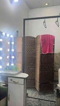 ستاند ملابس • يتحمل ٣٠٠ قطعة