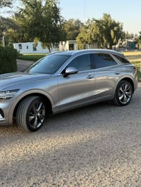 GV70 خليجي جنيسزز 2024 خليجي 16 الف كم فول مواصفات داخل قرمدي بانوراما...