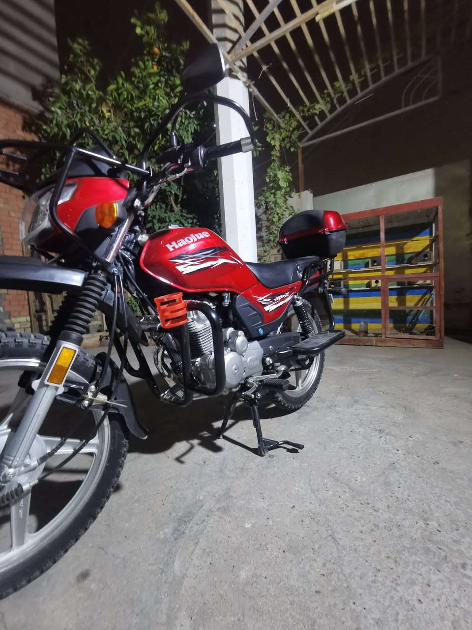 السلام عليكم دراجه هاوجي كير
للبيع موديل 2025 دراجه بعدهه جديده5كيلو ماشيه  بدون اوراق دراجه مال دراجه جمعيه السعر مليون و ونص بيهة مجال للشراي للاستفسار *********** 
او ***********
