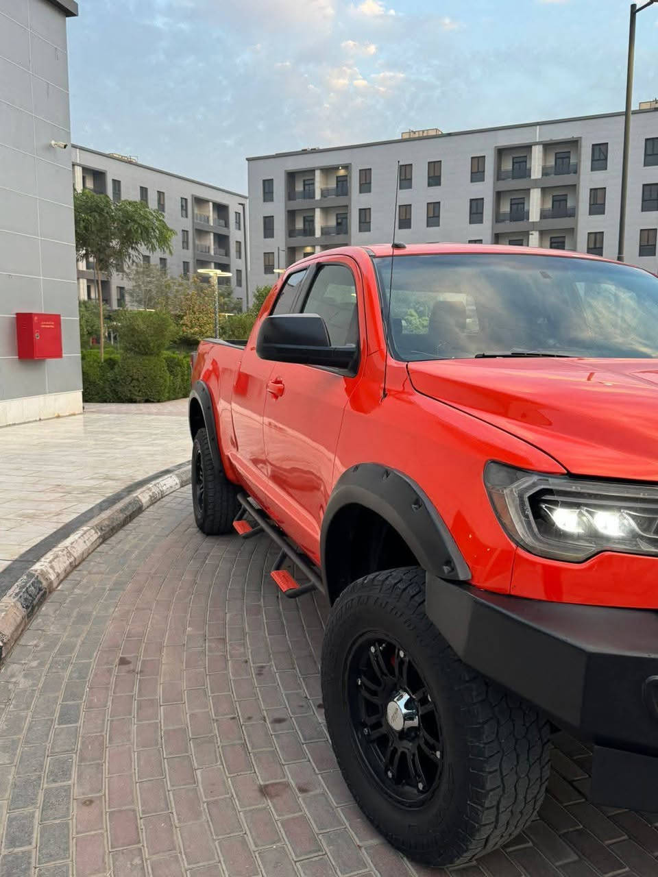 تويوتا تاندرا 2013 وحش ياباني
تويوتا تاندرا 2013 وحش ياباني 
ماشية 120 ألف كم
حادث جاملغ أمامي أيسر (مصبوغ)
تغيير لون مميز
السيارة مزودة سيستم كامل داخل وخارج من الإمارات
كير ومحرك مكفولات مع الحدادية
 المكان: كربلاء
📞 ***********
🔴 السعر : 190 📮
#تويوتا #تاندرا #2013 #سيارات_للبيع
