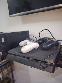 مهكر • ما مفتوح • يو بي اس ٢٠٠