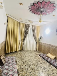 بيت للبيع  كريطعةقرب ملعب السلام يتكون من غرفه ومطبخ وكيلدور وصاله حما...